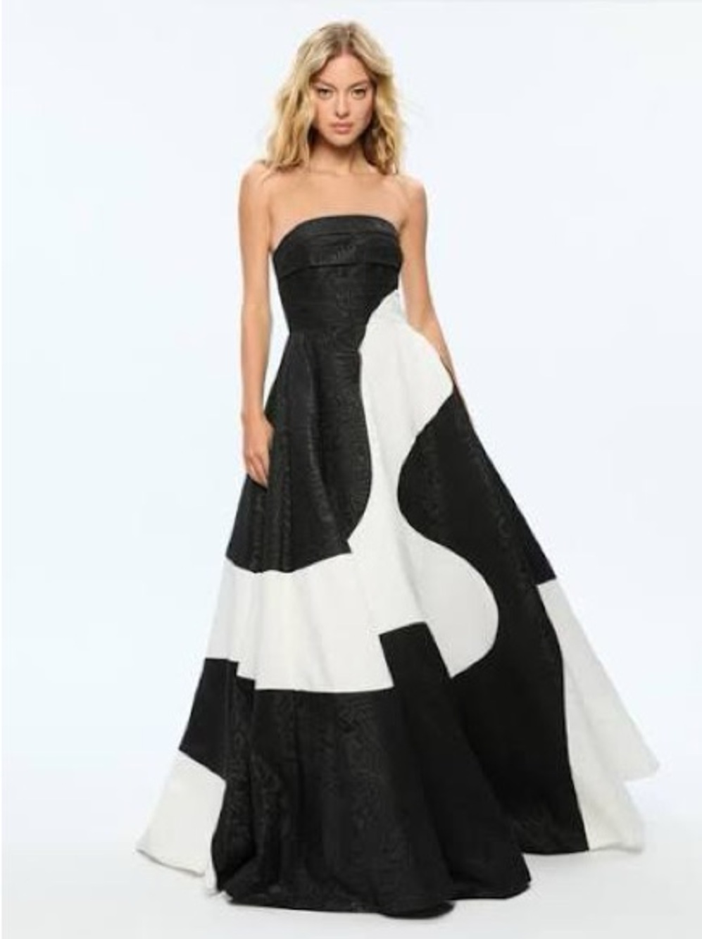 Alice + Olivia Black and White Bridgette Strapless Colorblock Ball Gown - Picture 2 of 13